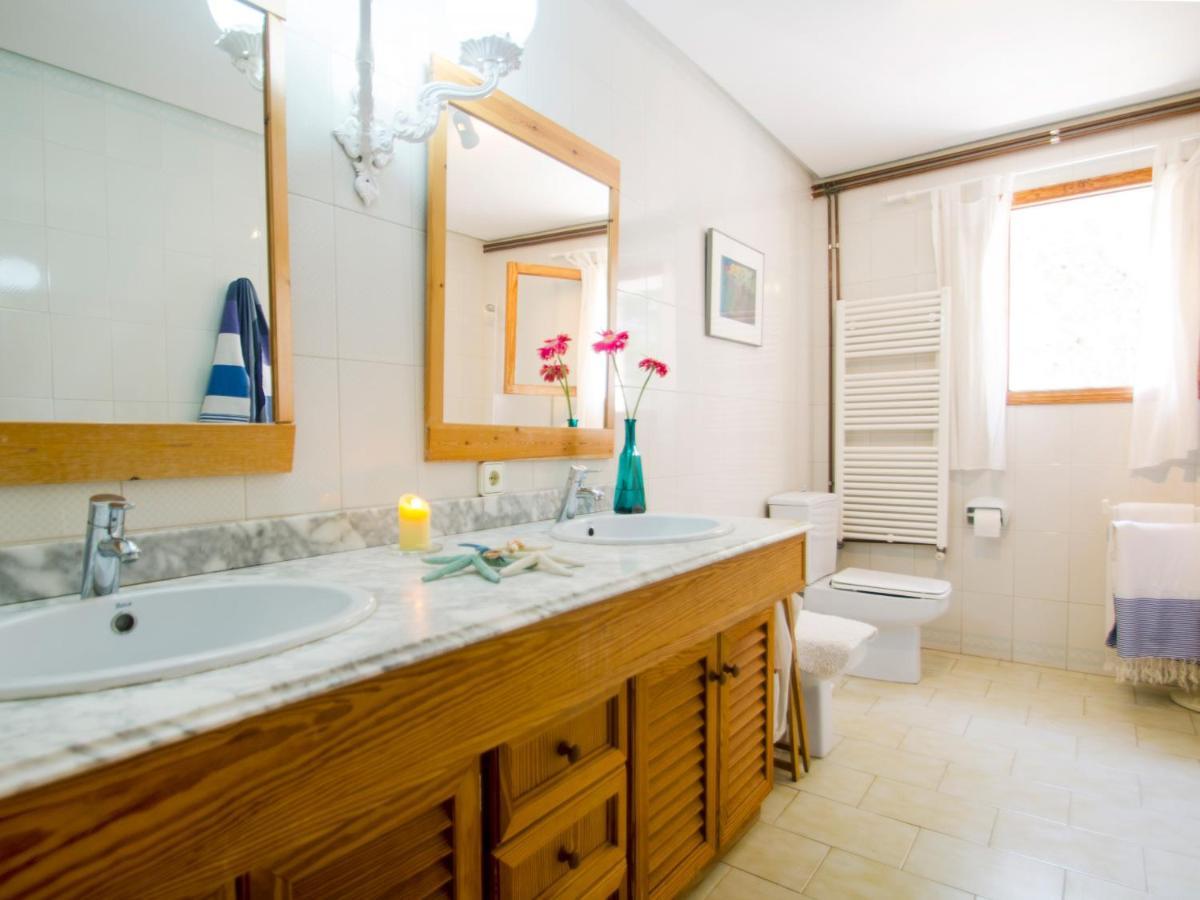 Villa Camila Para 7 Junto A Playa De Sant Pere Алькудия Экстерьер фото